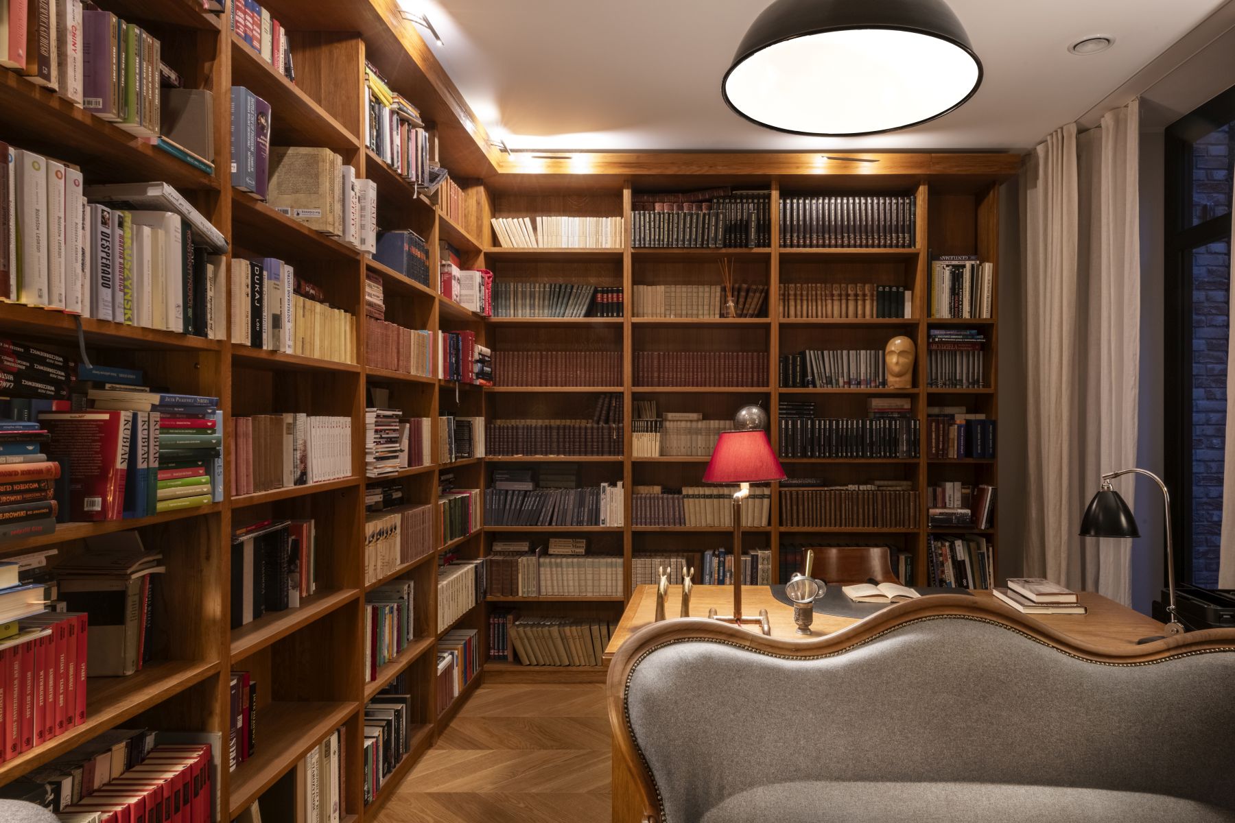The Stylish Study in 2025: Luxury & Productivity at Stylowa Willa